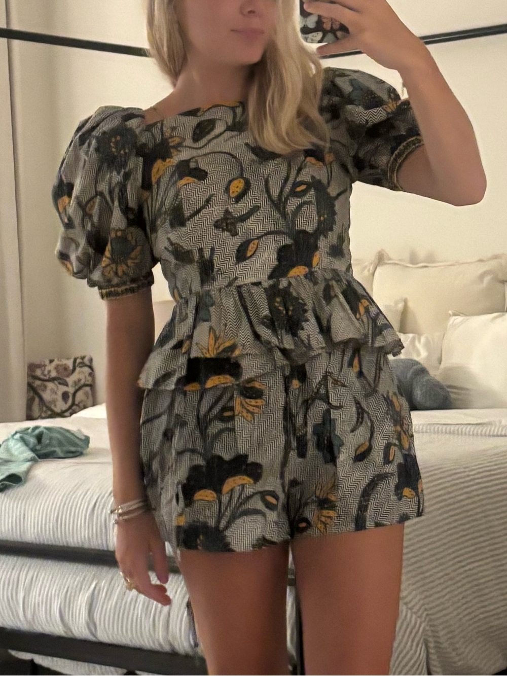 Ulla Johnson Carlotta Blouse Set in Portofino Botanical Print - Picture 2 of 15